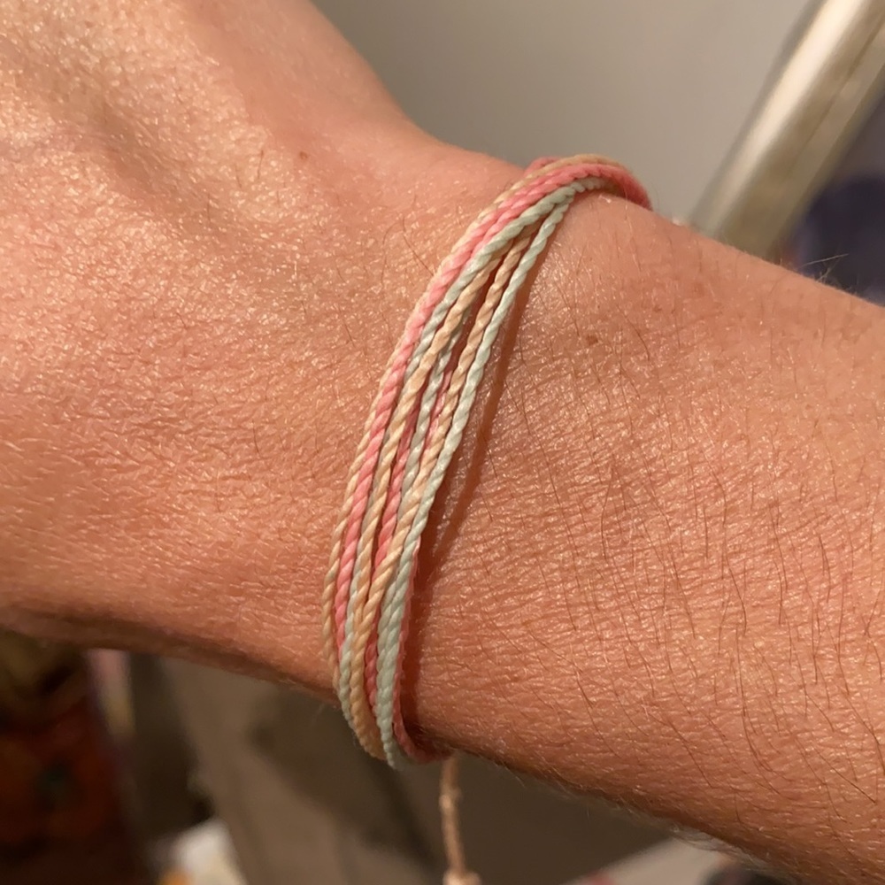Pura Vida bracelet pastel pink & blue with p charm​ - Picture 8 of 8